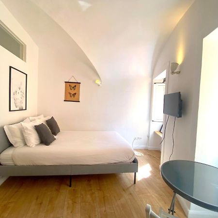 Cozy And Convenient- Studio Apartment For A City Escape Lisboa Exterior foto