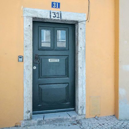 Cozy And Convenient- Studio Apartment For A City Escape Lisboa Exterior foto