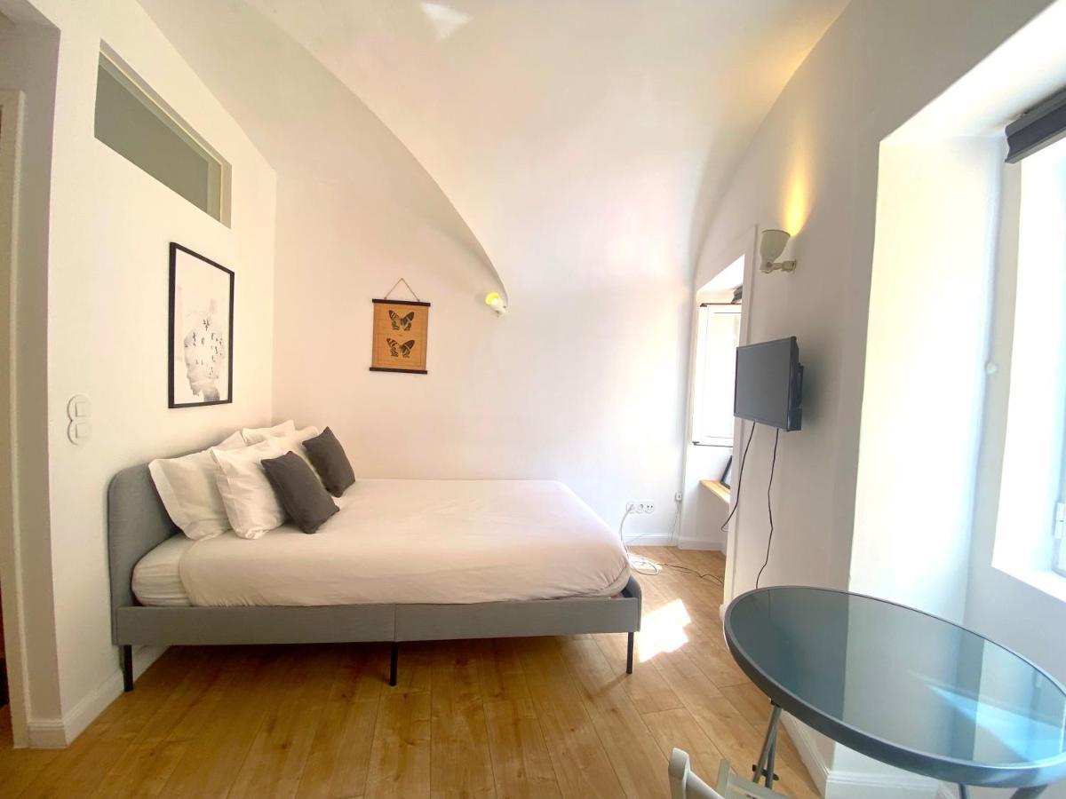 Cozy And Convenient- Studio Apartment For A City Escape Lisboa Exterior foto